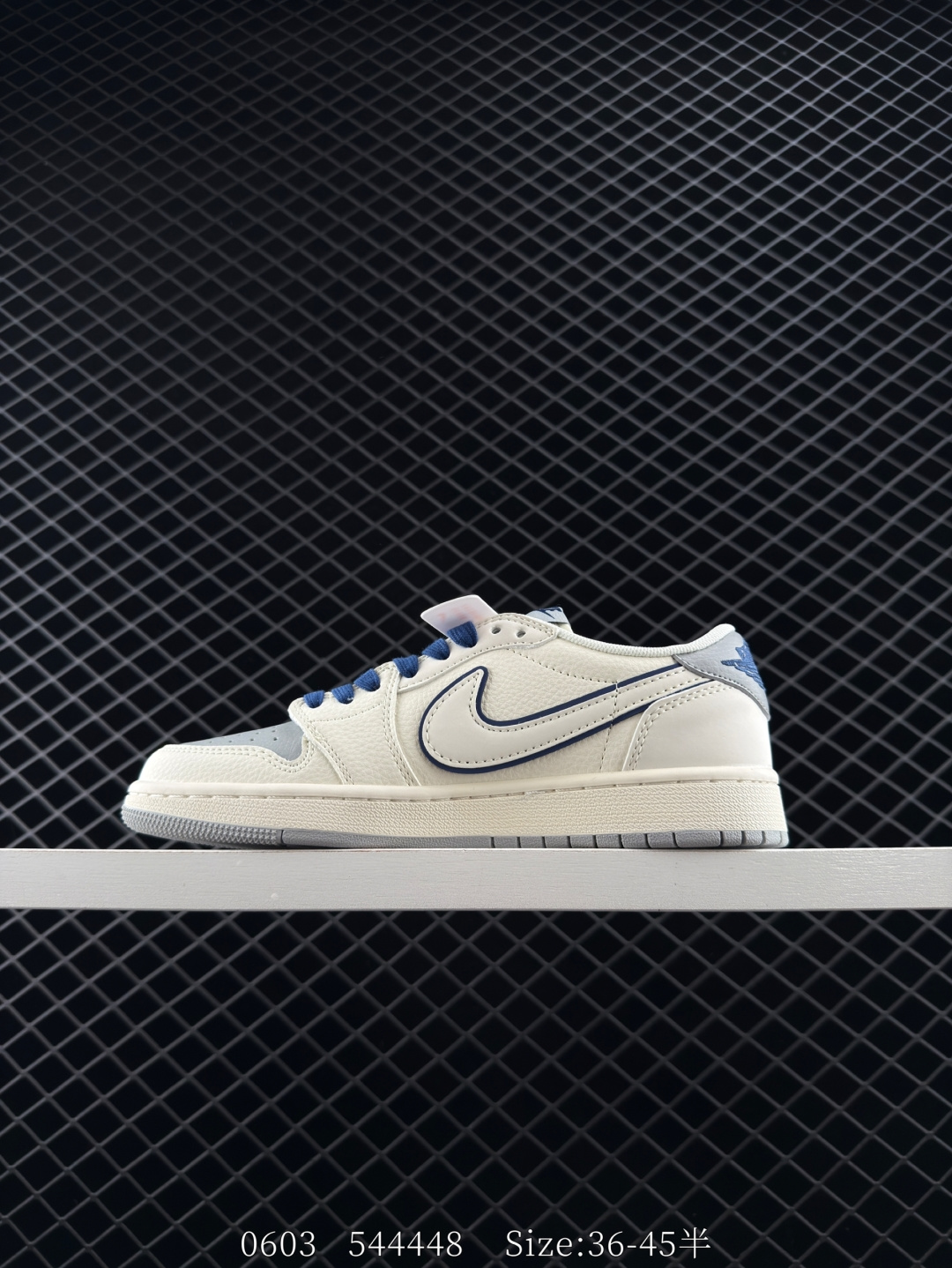 Travis Scott x Air Jordan 1 ” Reverse Mocha “